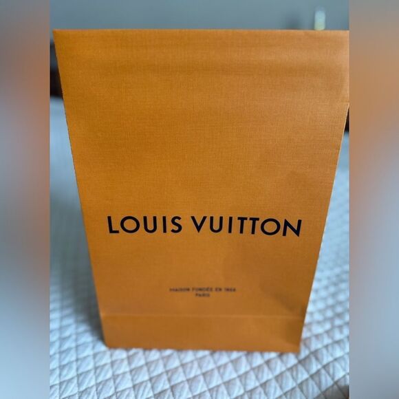 Louis Vuitton Set of three Shopping Bags - Picture 2 of 7